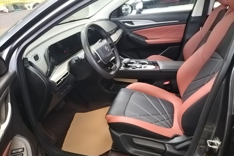 Used CHANGAN Eado 2023 Changan Edition PLUS Blue Whale NE 1.4T GDI DCT Prestige Version Left Front Seat