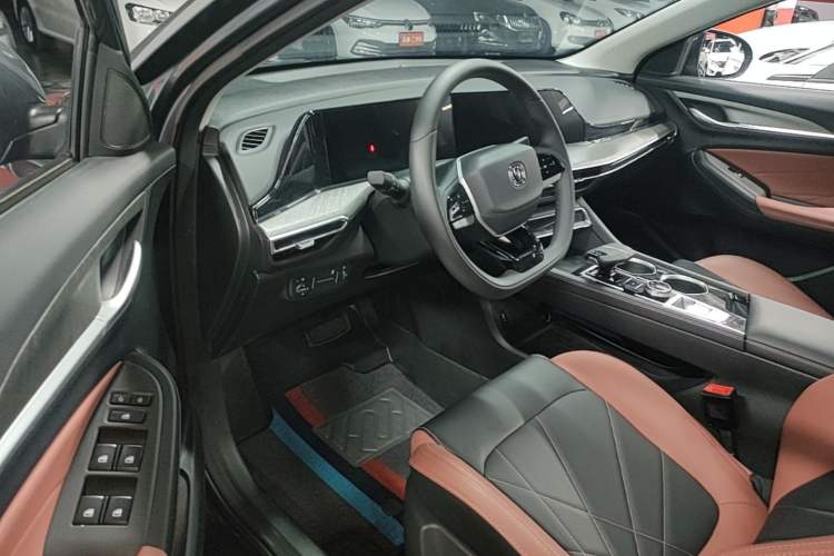 Used CHANGAN Eado 2023 Changan Edition PLUS Blue Whale NE 1.4T GDI DCT Prestige Version Left Front Seat