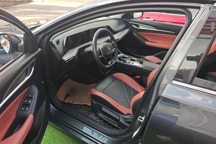 Used CHANGAN Eado 2023 Changan Edition PLUS Blue Whale NE 1.4T GDI DCT Prestige Version Left Front Seat