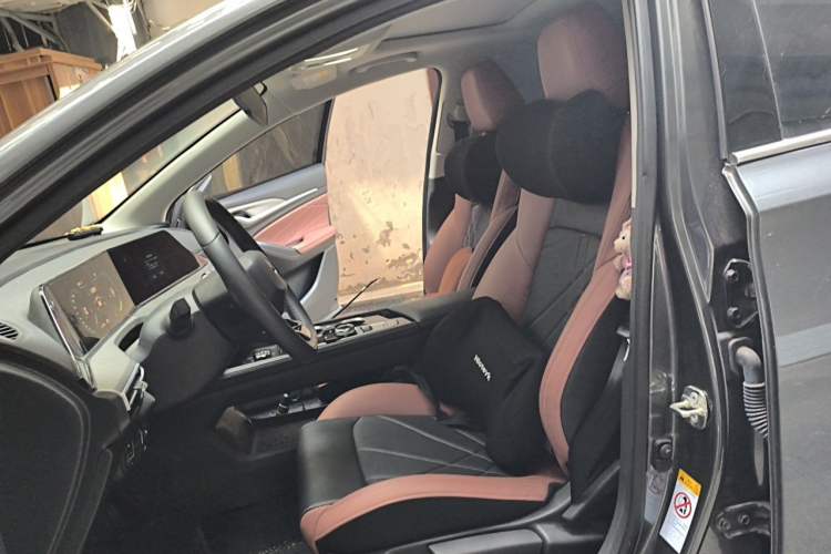 Used CHANGAN Eado 2023 Changan Edition PLUS Blue Whale NE 1.4T GDI DCT Prestige Version Left Front Seat