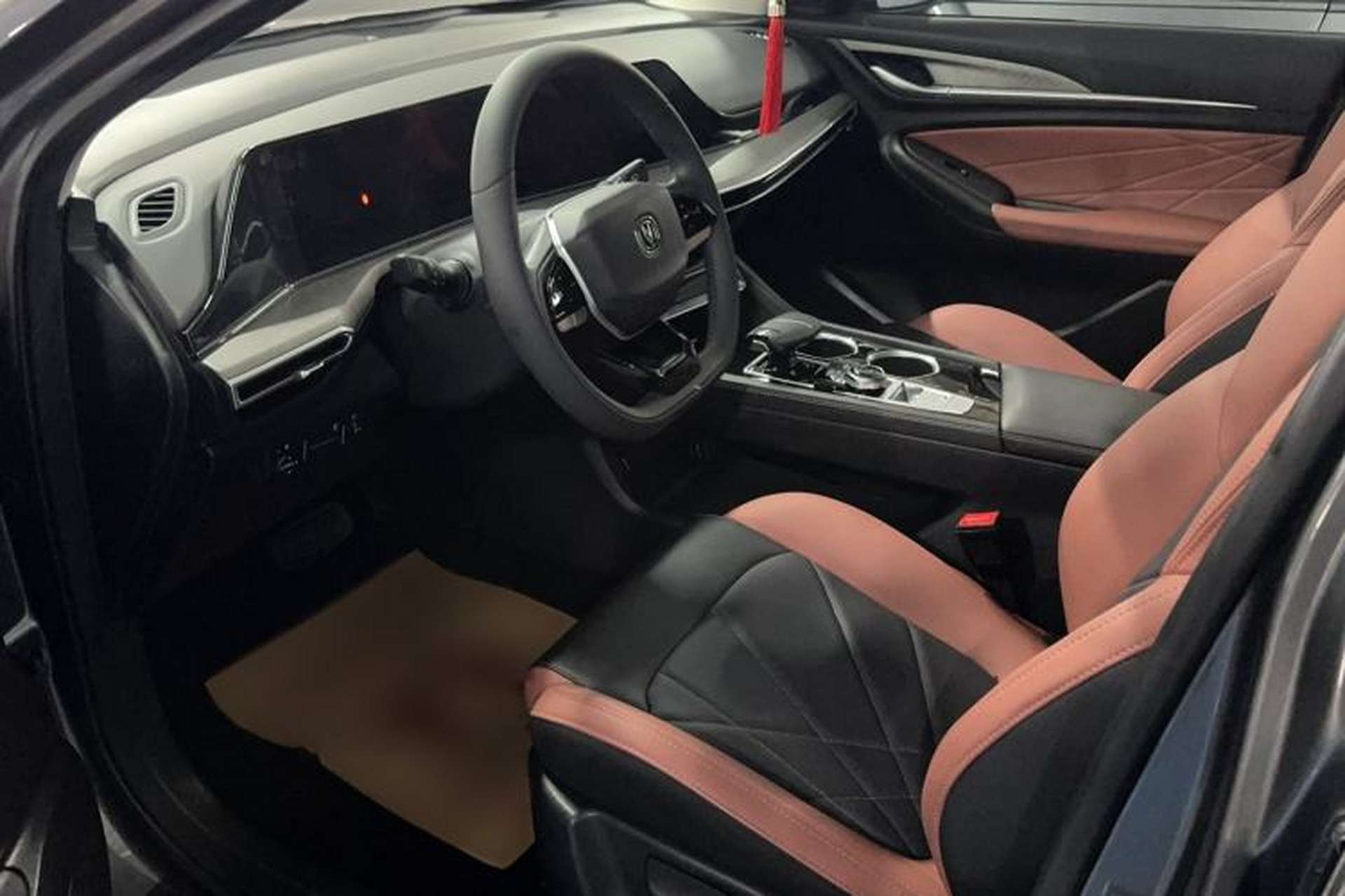 Used CHANGAN Eado 2023 Changan Edition PLUS Blue Whale NE 1.4T GDI DCT Prestige Version Left Front Seat