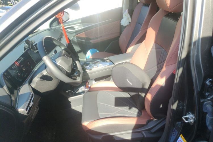 Used CHANGAN Eado 2023 Changan Edition PLUS Blue Whale NE 1.4T GDI DCT Prestige Version Left Front Seat