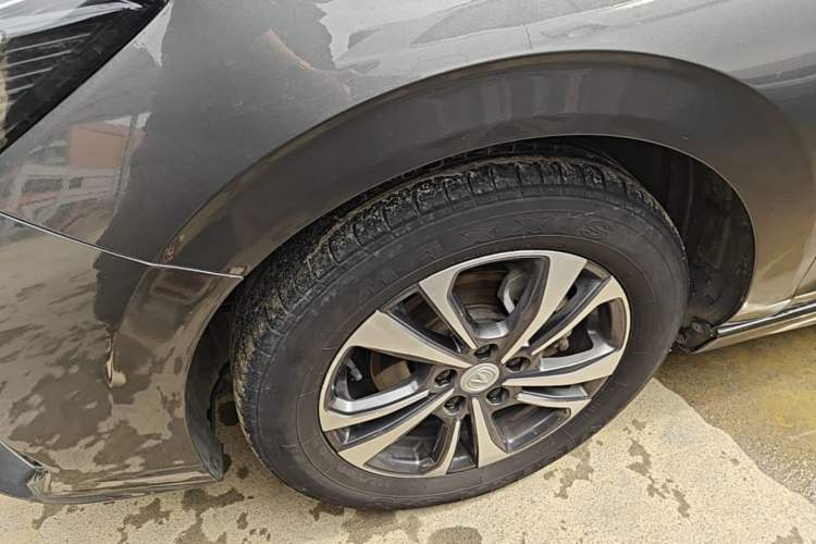 Used CHANGAN Eado 2023 Changan Edition PLUS Blue Whale NE 1.4T GDI DCT Prestige Version Left Front Wheel Hub