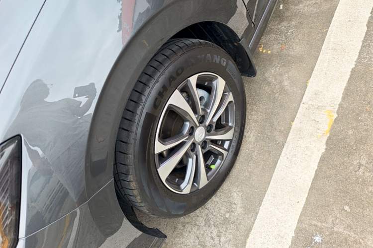 Used CHANGAN Eado 2023 Changan Edition PLUS Blue Whale NE 1.4T GDI DCT Prestige Version Left Front Wheel Hub