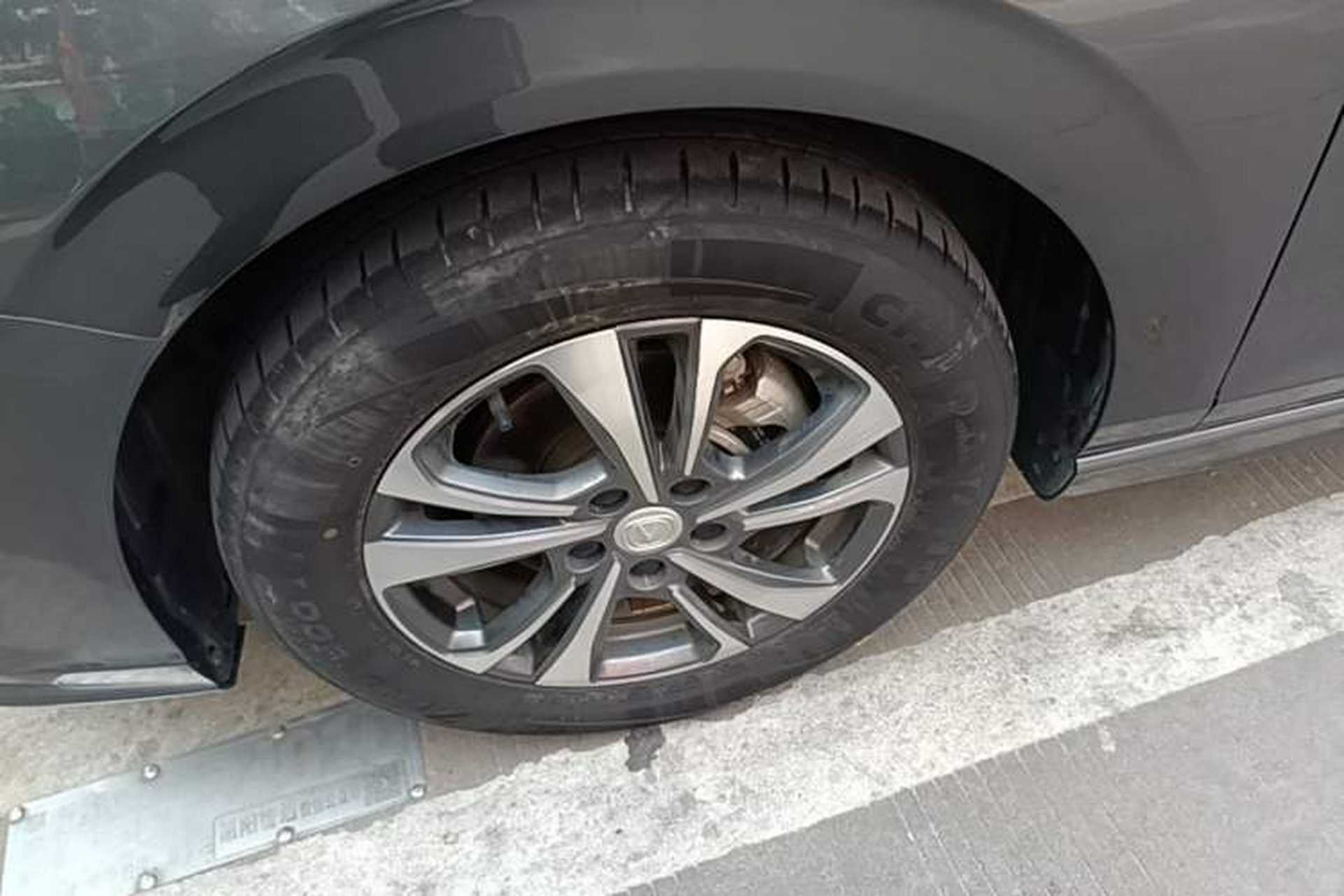 Used CHANGAN Eado 2023 Changan Edition PLUS Blue Whale NE 1.4T GDI DCT Prestige Version Left Front Wheel Hub