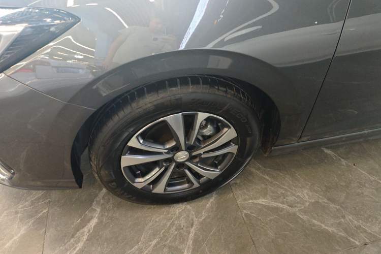 Used CHANGAN Eado 2023 Changan Edition PLUS Blue Whale NE 1.4T GDI DCT Prestige Version Left Front Wheel Hub