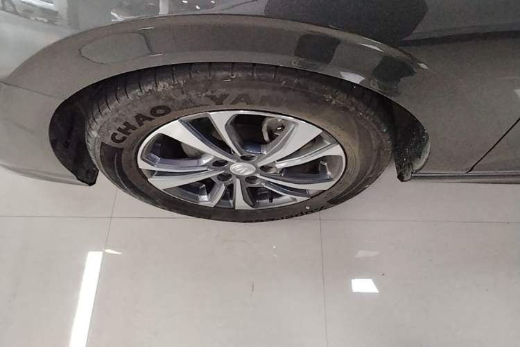 Used CHANGAN Eado 2023 Changan Edition PLUS Blue Whale NE 1.4T GDI DCT Prestige Version Left Front Wheel Hub