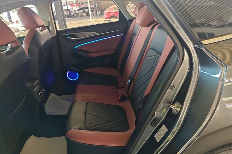 Used CHANGAN Eado 2023 Changan Edition PLUS Blue Whale NE 1.4T GDI DCT Prestige Version Left Rear Seat