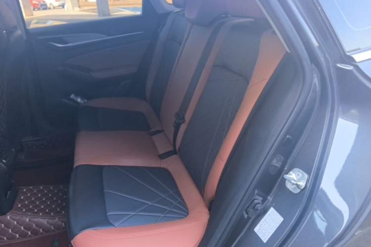 Used CHANGAN Eado 2023 Changan Edition PLUS Blue Whale NE 1.4T GDI DCT Prestige Version Left Rear Seat