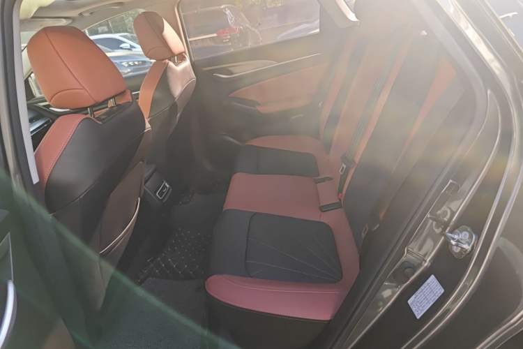 Used CHANGAN Eado 2023 Changan Edition PLUS Blue Whale NE 1.4T GDI DCT Prestige Version Left Rear Seat