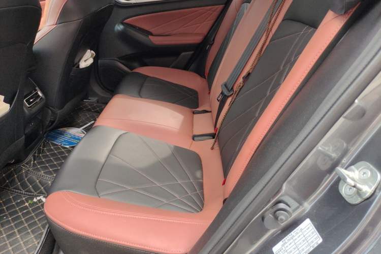 Used CHANGAN Eado 2023 Changan Edition PLUS Blue Whale NE 1.4T GDI DCT Prestige Version Left Rear Seat