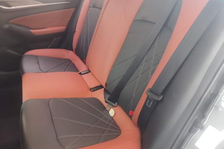 Used CHANGAN Eado 2023 Changan Edition PLUS Blue Whale NE 1.4T GDI DCT Prestige Version Left Rear Seat