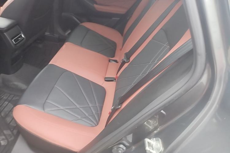 Used CHANGAN Eado 2023 Changan Edition PLUS Blue Whale NE 1.4T GDI DCT Prestige Version Left Rear Seat