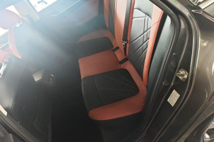 Used CHANGAN Eado 2023 Changan Edition PLUS Blue Whale NE 1.4T GDI DCT Prestige Version Left Rear Seat