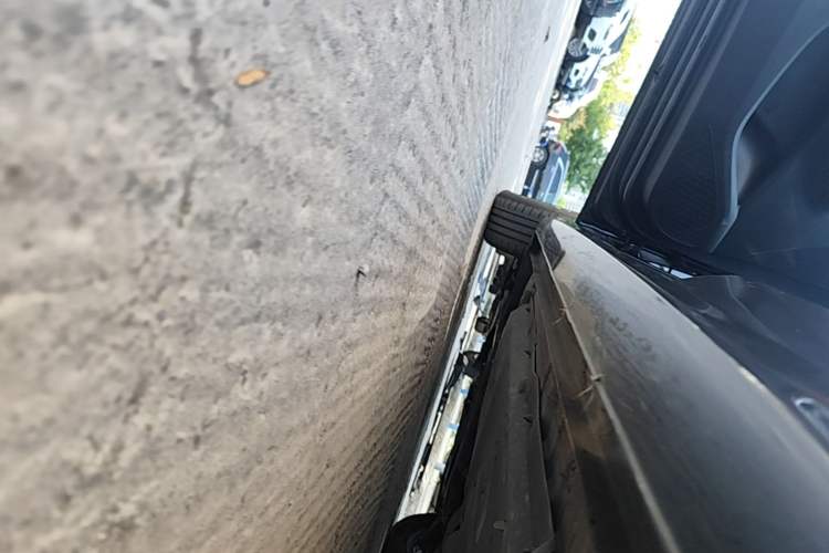 Used CHANGAN Eado 2023 Changan Edition PLUS Blue Whale NE 1.4T GDI DCT Prestige Version Left Side Sill