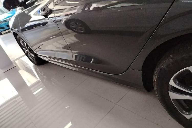 Used CHANGAN Eado 2023 Changan Edition PLUS Blue Whale NE 1.4T GDI DCT Prestige Version Left Side Sill