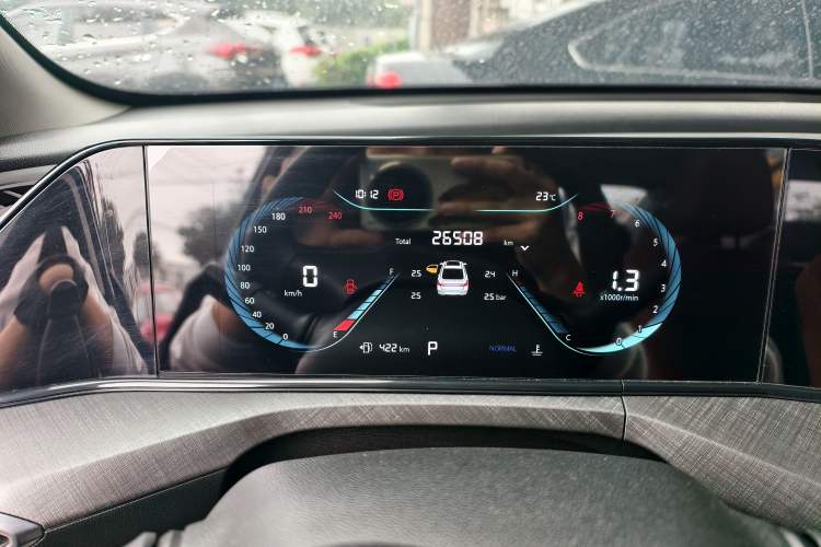 Used CHANGAN Eado 2023 Changan Edition PLUS Blue Whale NE 1.4T GDI DCT Prestige Version Odometer Close Up