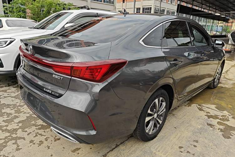 Used CHANGAN Eado 2023 Changan Edition PLUS Blue Whale NE 1.4T GDI DCT Prestige Version Rear Right 45 Deg