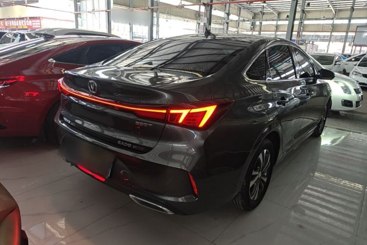 Used CHANGAN Eado 2023 Changan Edition PLUS Blue Whale NE 1.4T GDI DCT Prestige Version Rear Right 45 Deg