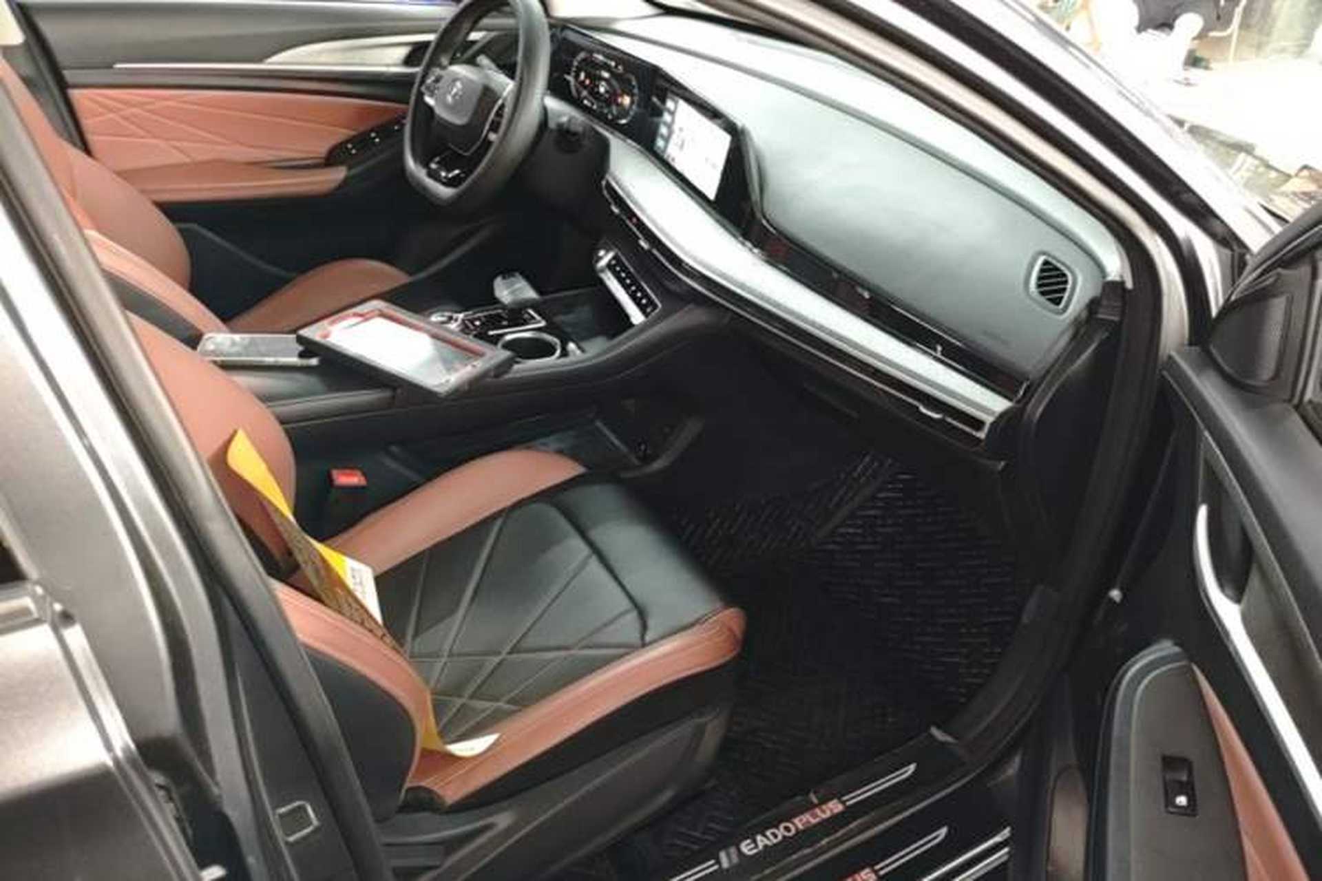 Used CHANGAN Eado 2023 Changan Edition PLUS Blue Whale NE 1.4T GDI DCT Prestige Version Right Front Seat