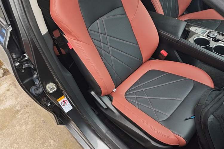 Used CHANGAN Eado 2023 Changan Edition PLUS Blue Whale NE 1.4T GDI DCT Prestige Version Right Front Seat