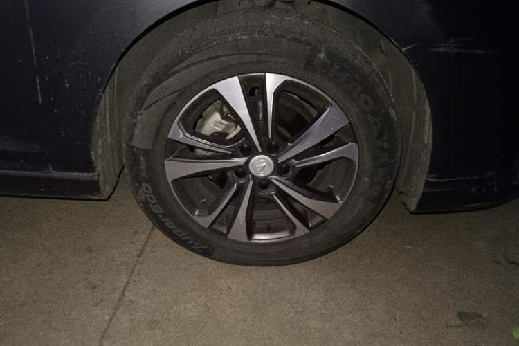 Used CHANGAN Eado 2023 Changan Edition PLUS Blue Whale NE 1.4T GDI DCT Prestige Version Right Front Wheel Hub