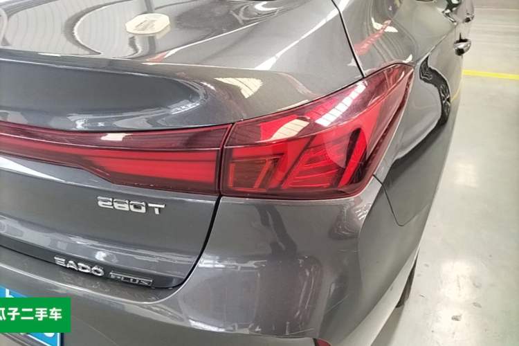 Used CHANGAN Eado 2023 Changan Edition PLUS Blue Whale NE 1.4T GDI DCT Prestige Version Right Rear Taillight