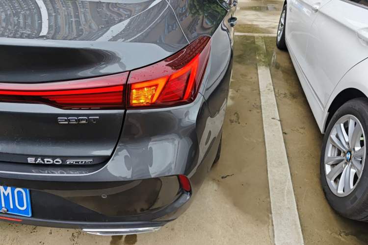 Used CHANGAN Eado 2023 Changan Edition PLUS Blue Whale NE 1.4T GDI DCT Prestige Version Right Rear Taillight