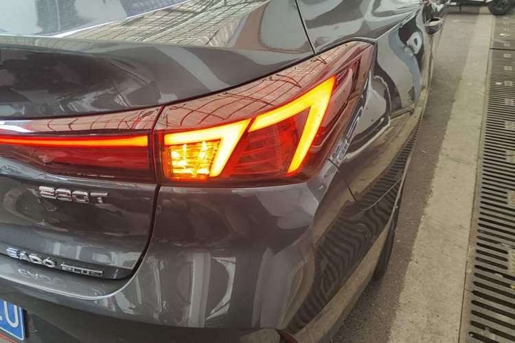 Used CHANGAN Eado 2023 Changan Edition PLUS Blue Whale NE 1.4T GDI DCT Prestige Version Right Rear Taillight