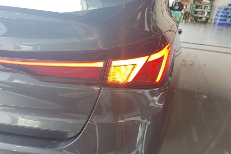 Used CHANGAN Eado 2023 Changan Edition PLUS Blue Whale NE 1.4T GDI DCT Prestige Version Right Rear Taillight