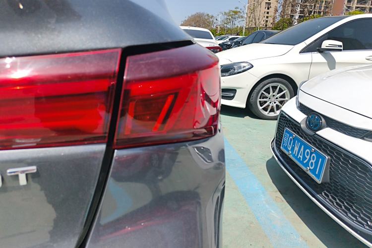 Used CHANGAN Eado 2023 Changan Edition PLUS Blue Whale NE 1.4T GDI DCT Prestige Version Right Rear Taillight