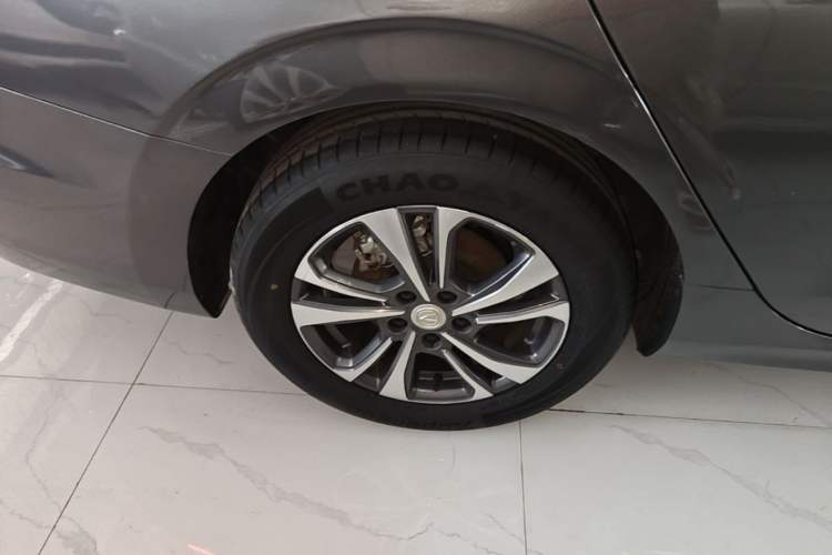 Used CHANGAN Eado 2023 Changan Edition PLUS Blue Whale NE 1.4T GDI DCT Prestige Version Right Rear Wheel Hub