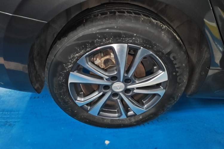 Used CHANGAN Eado 2023 Changan Edition PLUS Blue Whale NE 1.4T GDI DCT Prestige Version Right Rear Wheel Hub