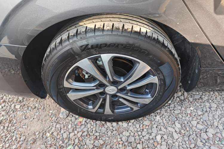 Used CHANGAN Eado 2023 Changan Edition PLUS Blue Whale NE 1.4T GDI DCT Prestige Version Right Rear Wheel Hub