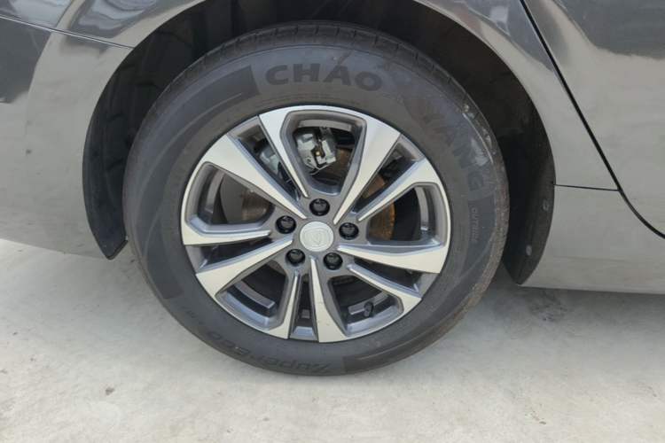 Used CHANGAN Eado 2023 Changan Edition PLUS Blue Whale NE 1.4T GDI DCT Prestige Version Right Rear Wheel Hub