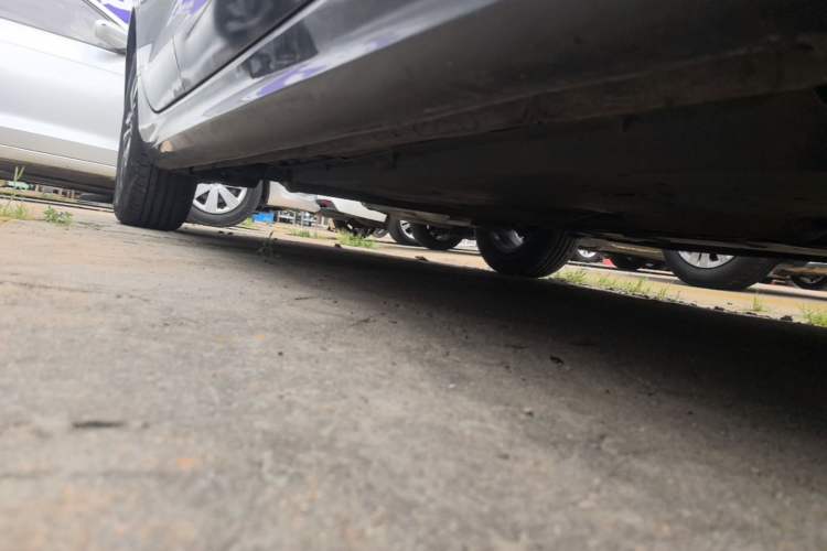 Used CHANGAN Eado 2023 Changan Edition PLUS Blue Whale NE 1.4T GDI DCT Prestige Version Right Side Sill