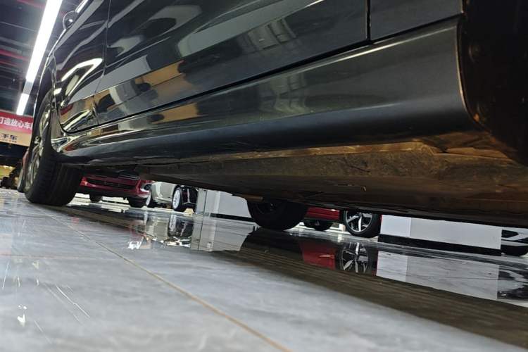 Used CHANGAN Eado 2023 Changan Edition PLUS Blue Whale NE 1.4T GDI DCT Prestige Version Right Side Sill
