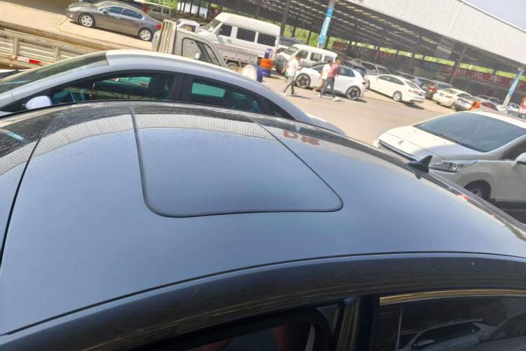Used CHANGAN Eado 2023 Changan Edition PLUS Blue Whale NE 1.4T GDI DCT Prestige Version Roof