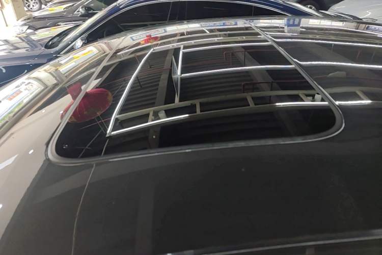 Used CHANGAN Eado 2023 Changan Edition PLUS Blue Whale NE 1.4T GDI DCT Prestige Version Roof
