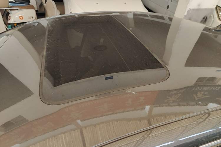 Used CHANGAN Eado 2023 Changan Edition PLUS Blue Whale NE 1.4T GDI DCT Prestige Version Roof