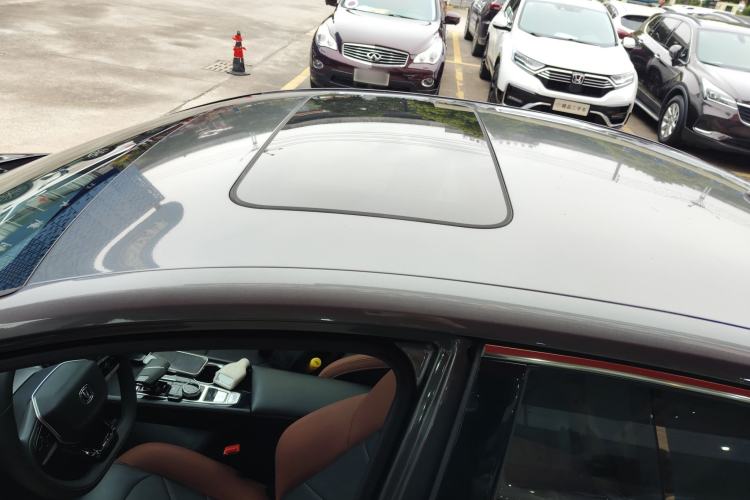 Used CHANGAN Eado 2023 Changan Edition PLUS Blue Whale NE 1.4T GDI DCT Prestige Version Roof