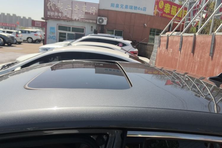 Used CHANGAN Eado 2023 Changan Edition PLUS Blue Whale NE 1.4T GDI DCT Prestige Version Roof