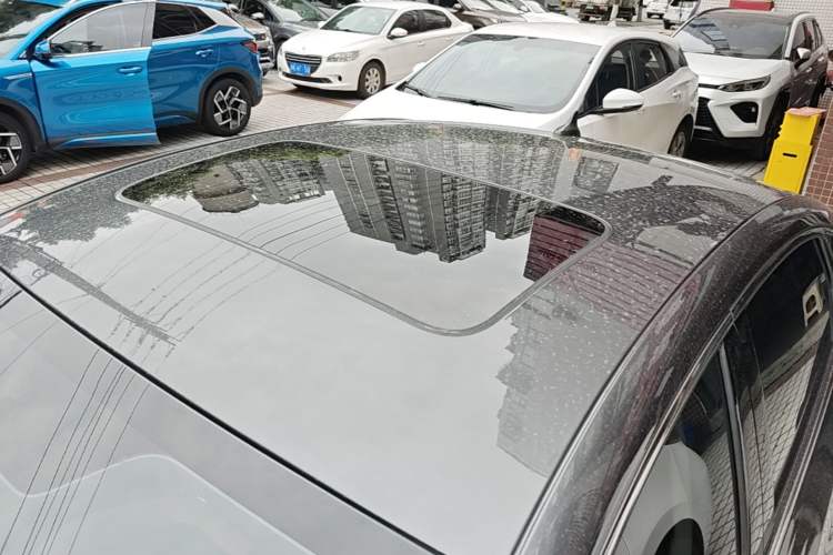 Used CHANGAN Eado 2023 Changan Edition PLUS Blue Whale NE 1.4T GDI DCT Prestige Version Roof