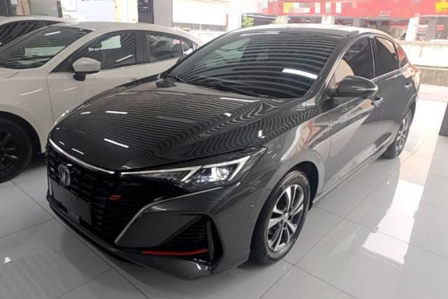Used CHANGAN Eado 2023 Changan Edition PLUS Blue Whale NE 1.4T GDI DCT Prestige Version