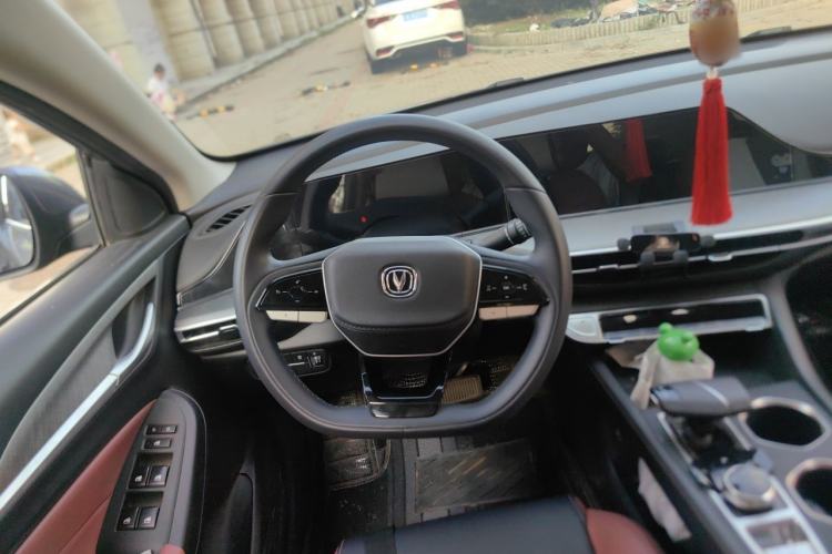 Used CHANGAN Eado 2023 Changan Edition PLUS Blue Whale NE 1.4T GDI DCT Prestige Version Steering Wheel