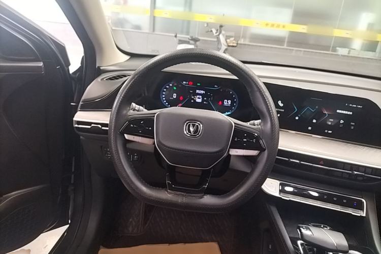 Used CHANGAN Eado 2023 Changan Edition PLUS Blue Whale NE 1.4T GDI DCT Prestige Version Steering Wheel