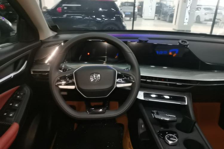 Used CHANGAN Eado 2023 Changan Edition PLUS Blue Whale NE 1.4T GDI DCT Prestige Version Steering Wheel