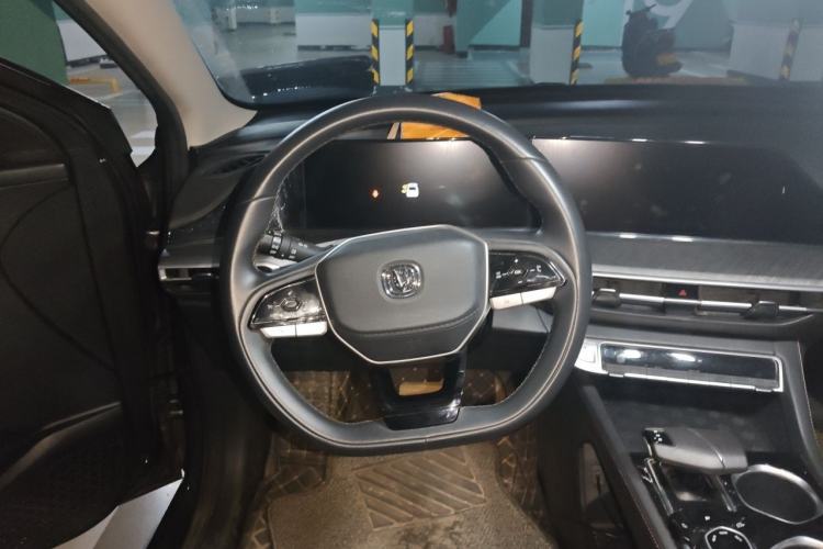 Used CHANGAN Eado 2023 Changan Edition PLUS Blue Whale NE 1.4T GDI DCT Prestige Version Steering Wheel