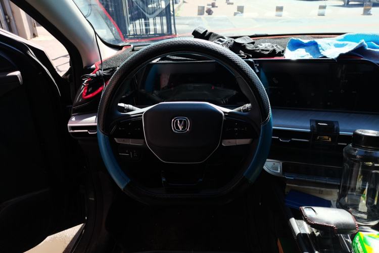 Used CHANGAN Eado 2023 Changan Edition PLUS Blue Whale NE 1.4T GDI DCT Prestige Version Steering Wheel