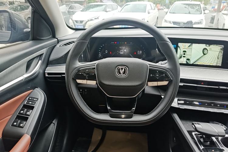 Used CHANGAN Eado 2023 Changan Edition PLUS Blue Whale NE 1.4T GDI DCT Prestige Version Steering Wheel
